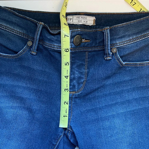 Free People Dark Wash Mid-rise Ankle Super Skinny Jeans 26 Women’s - Picture 9 of 13